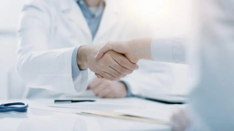 Jak działa prywatna opieka medyczna w Polsce